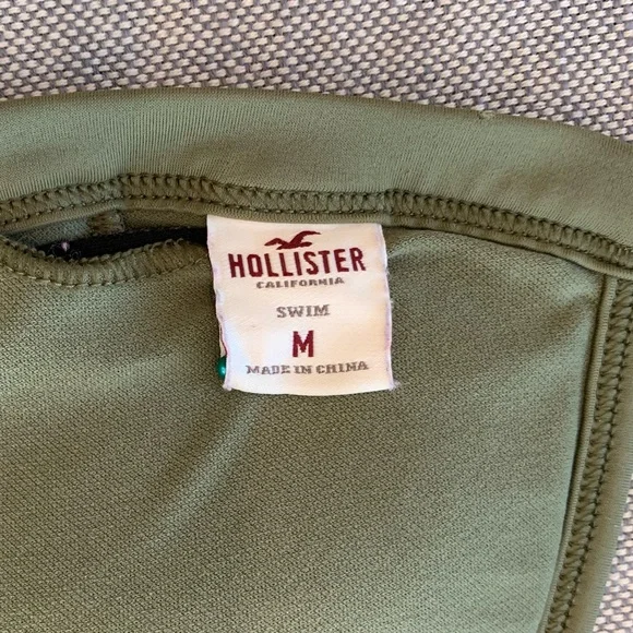 Hollister bikini top in olive size medium - Picture 7 of 7
